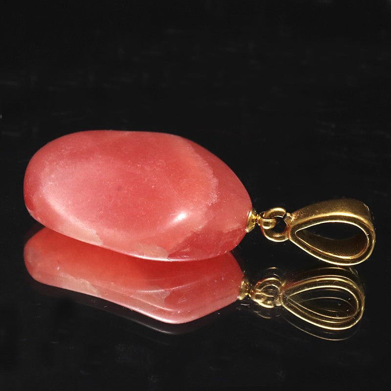 【対象商品10点以上ご購入で30％OFF/決済時に自動割引】ペンダントトップ　インカローズ＜アルゼンチン産＞　原石　約23.2mm×約28.5mm　手磨き　ステンレス製　ゴールド　  [co-g1927]