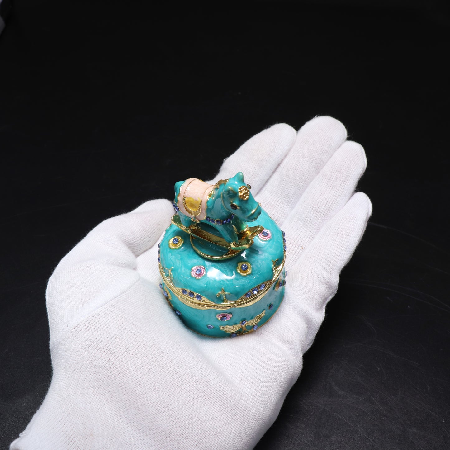 【特価品】ジュエリーボックス　馬　直径約5～5.3cm×高さ約7.1cm　亜鉛合金製　ランダム発送  [co-g1013]