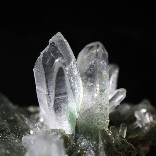 クラスター　マニハール水晶　インド　マニハール地方産　ヒマラヤ水晶  [co-g1038]