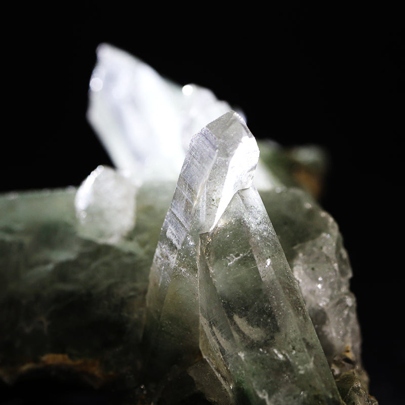 クラスター　マニハール水晶　インド　マニハール地方産　ヒマラヤ水晶  [co-g1038]