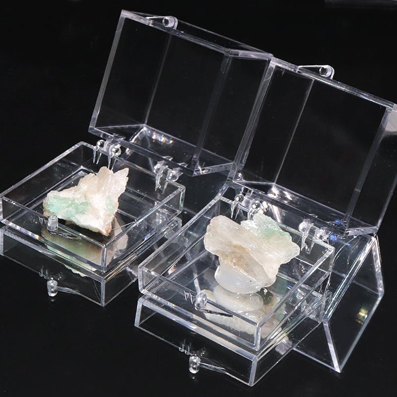 原石　アポフィライト　インド産　ケース入り　ランダム発送  [co-g1946]