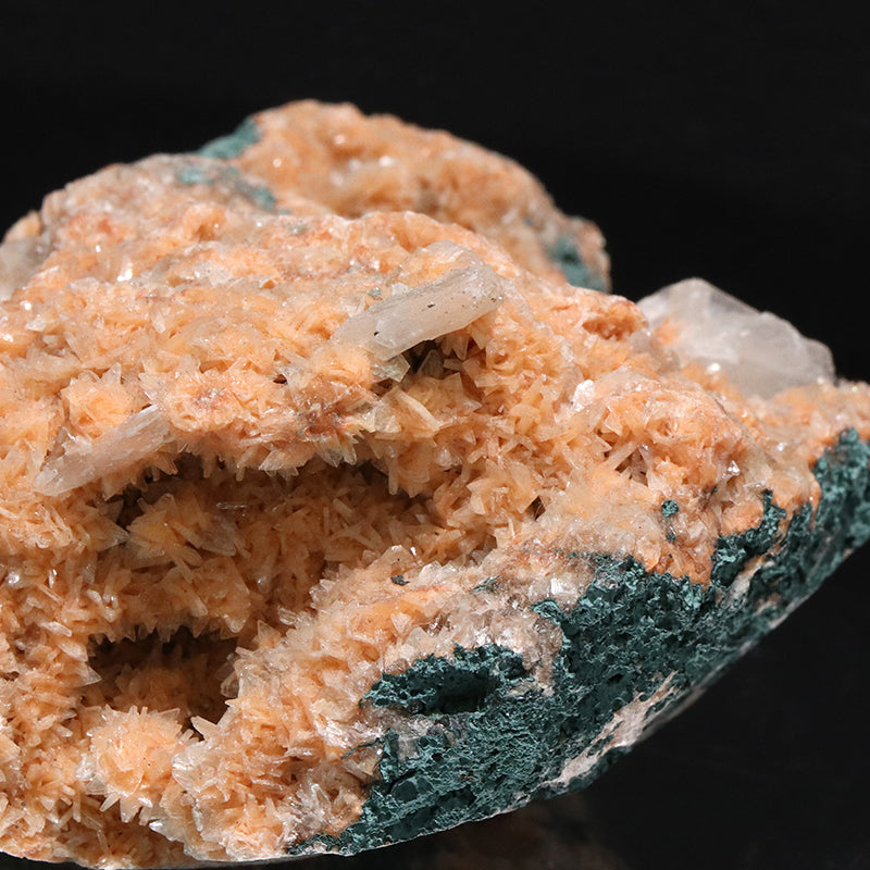 【特別価格】原石　グリーンアポフィライト×スティルバイト×オレンジヒューランダイト　共生鉱　インド産　  [co-g1952]