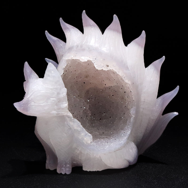 【動画】【一点物】　彫り物　瑪瑙　九尾の狐　ブラジル産  [co-g1970]