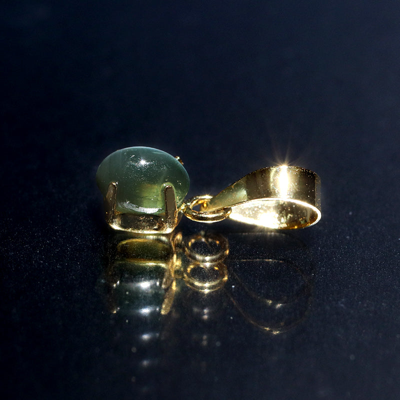 アレキサンドライトキャッツアイ＜インド産＞　オーバル型　約3×4mm　k18　ゴールド  ペンダントトップ  [co-g2584]