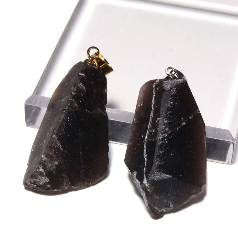【日本銘石】山梨黒平黒水晶＜山梨産＞　原石　約17～21mm×約29～34mm　ステンレス製　日本製　ランダム発送 [co-g3136]