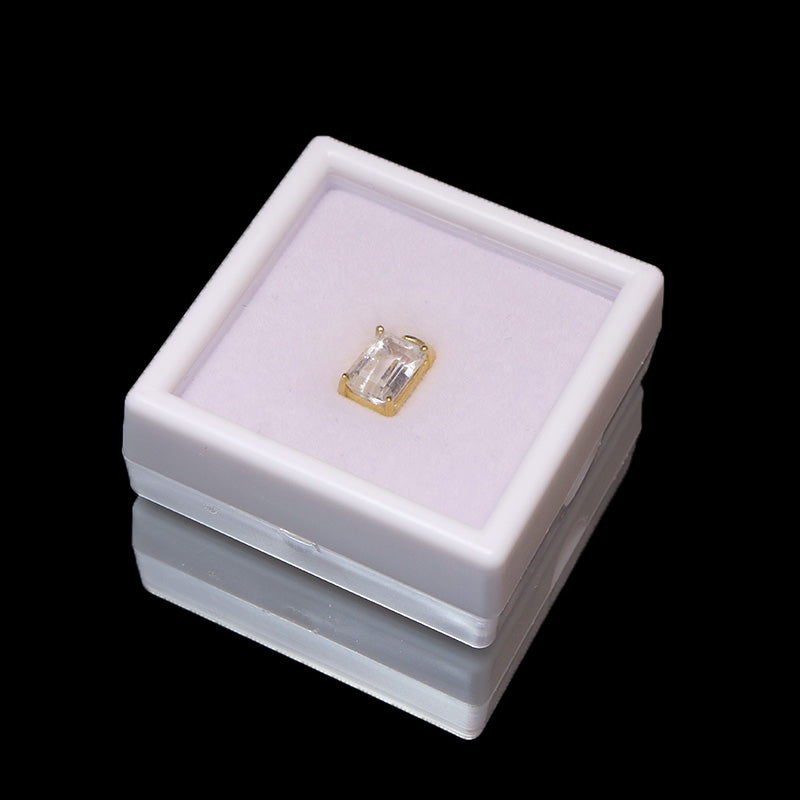 ペンダントトップ　フェナカイト＜ロシア産＞　スクエアカット　約3.8ct　silver925　ゴールド [co-g1141]