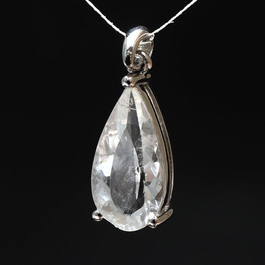 ペンダントトップ　フェナカイト＜ロシア産＞　ドロップカット　約3.85ct　silver925　シルバー　[co-g1152]