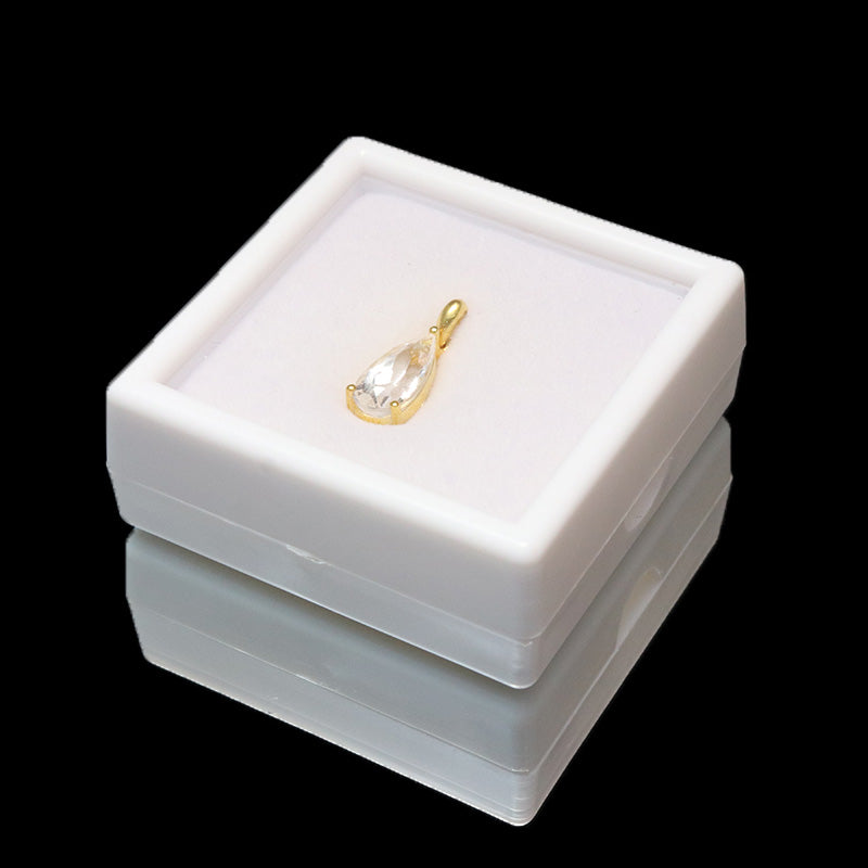 ペンダントトップ　フェナカイト＜ロシア産＞　ドロップカット　約3.5ct　silver925　ゴールド [co-g1142]