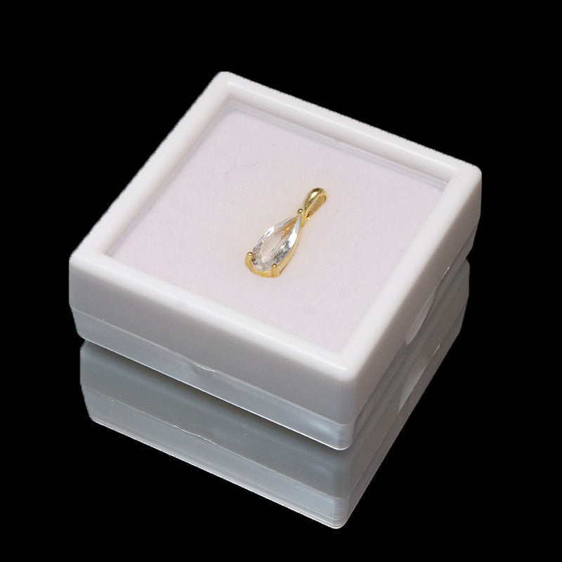ペンダントトップ　フェナカイト＜ロシア産＞　ドロップカット　約2.65ct　silver925　ゴールド　[co-g1144]
