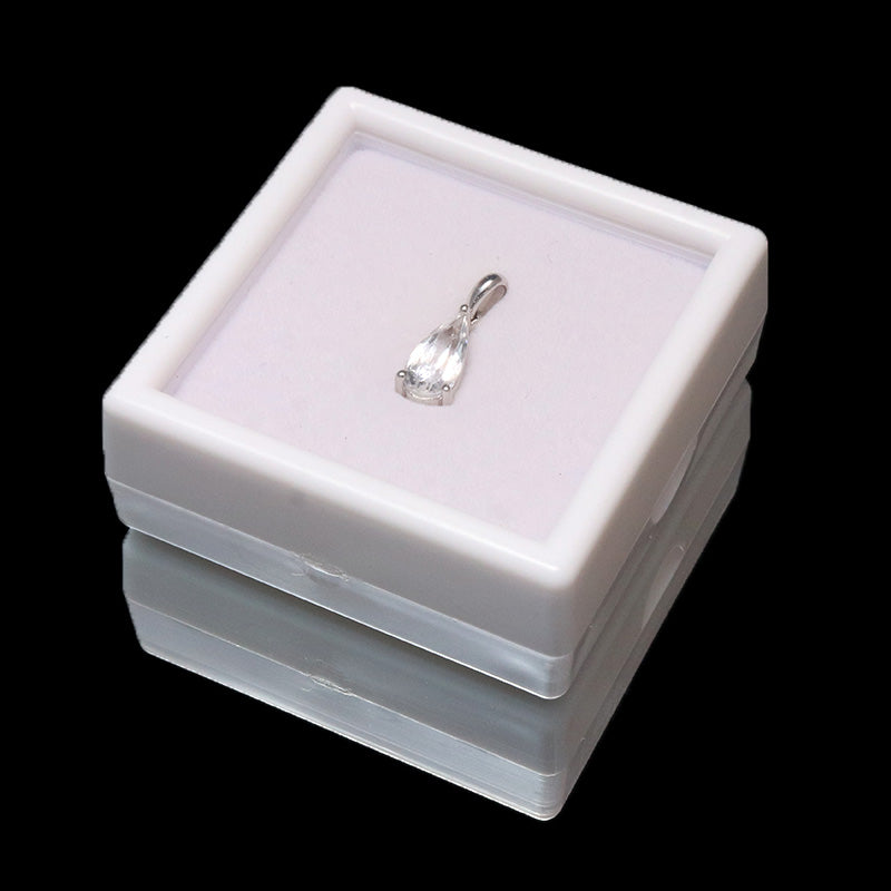 ペンダントトップ　フェナカイト＜ロシア産＞　ドロップカット　約2.5ct　silver925　シルバー　[co-g1150]
