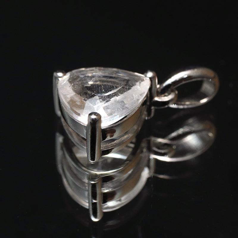 ペンダントトップ　フェナカイト＜ロシア産＞　トリリアントカット　約2.25ct　silver925　シルバー　[co-g1156]