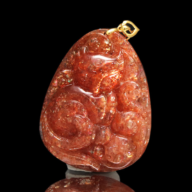 ペンダントトップ　サンストーン＜タンザニア産＞　九尾の狐　K18 ゴールド  [co-g2071]