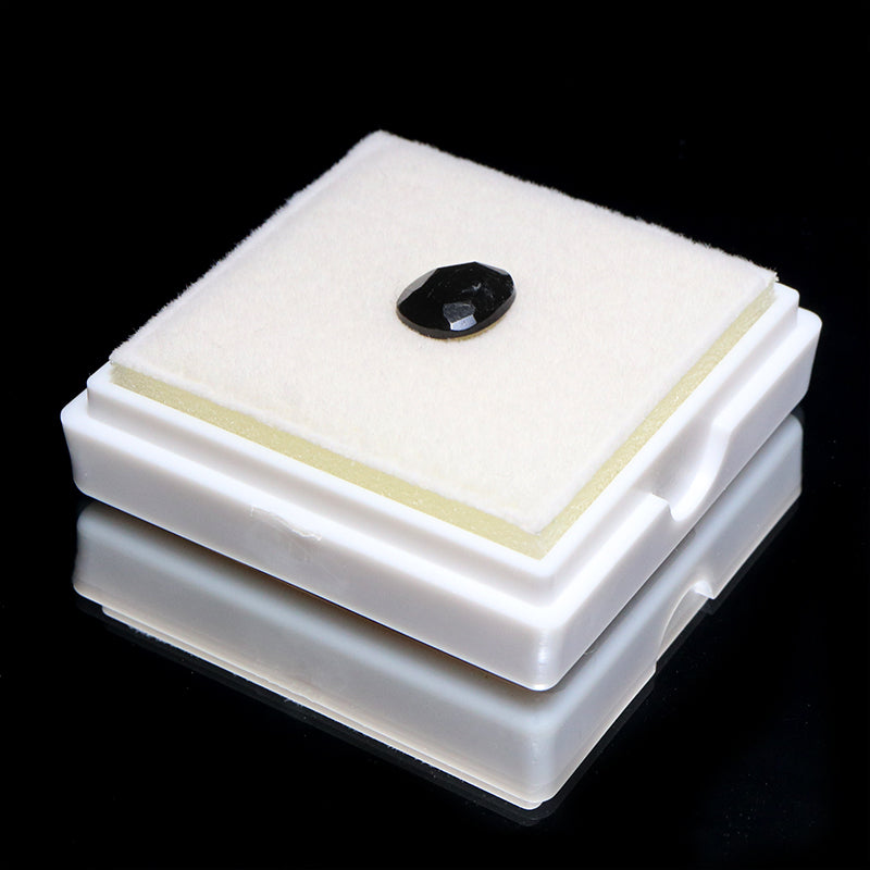 ブラックスピネル＜ミャンマー産＞　ローズカット　約7～9×7～9mm　 [co-g2612]