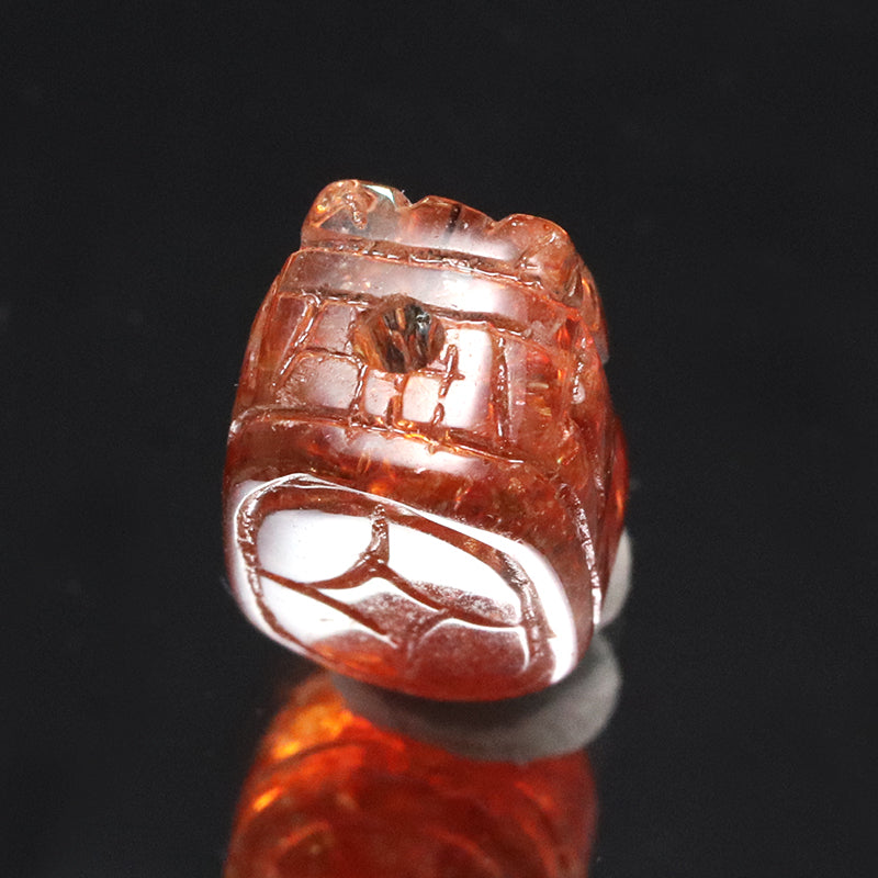 彫り物　サンストーン＜タンザニア産＞　ヒキュウ　穴あり  [co-g2075]