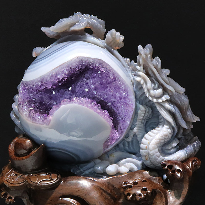 【動画】【一点物】彫り物　笑口アメジスト　龍　ブラジル産　台座付き　 [co-g2095]