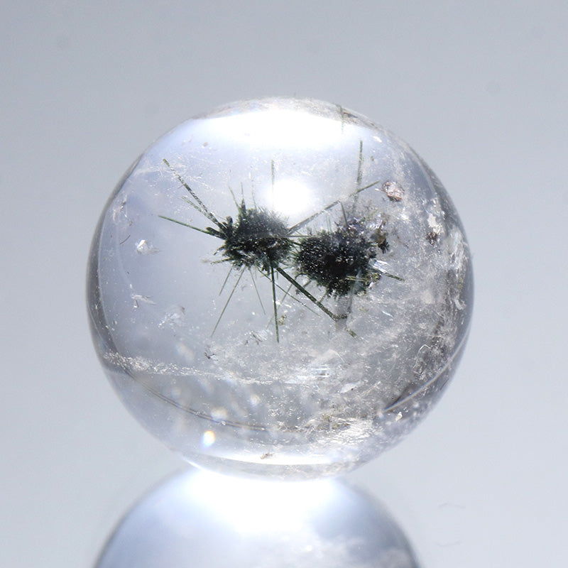 ホーランダイト(星入り水晶)＜マダガスカル産＞　丸玉（無料穴あり加工可：詳しくは本文参照）　ランダム発送 [co-g2644]