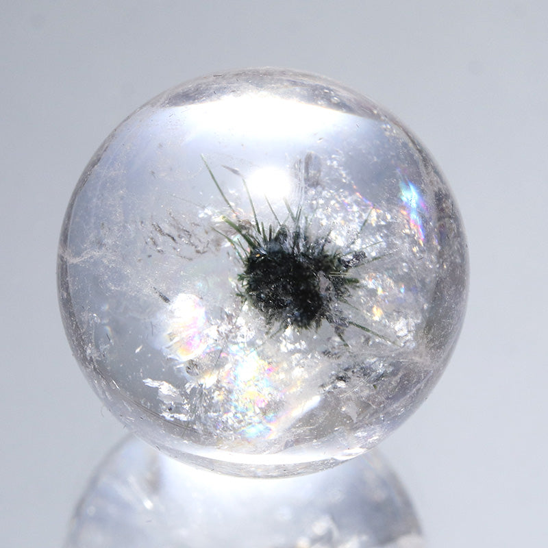 ホーランダイト(星入り水晶)＜マダガスカル産＞　丸玉（無料穴あり加工可：詳しくは本文参照）　ランダム発送 [co-g2644]