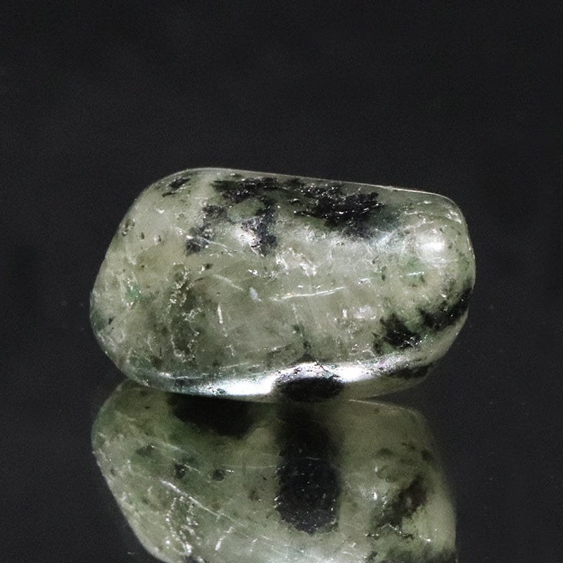 原石　フェナカイト＆エメラルド　共生鉱　ブラジル産　穴あり　[co-g2127]