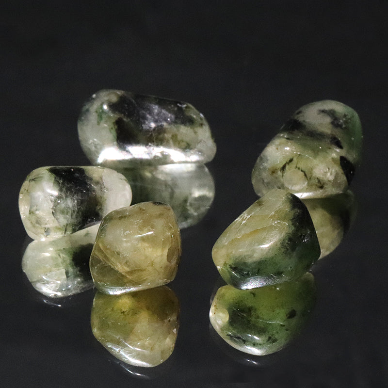 原石　フェナカイト＆エメラルド　共生鉱　ブラジル産　穴あり　[co-g2127]