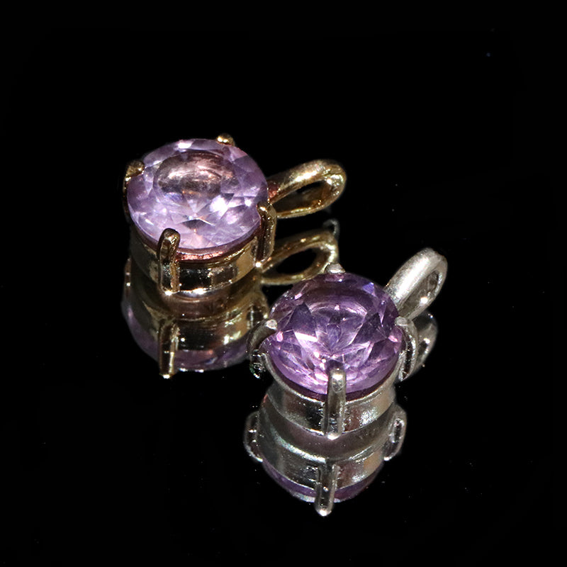 【割引不可】ペンダントトップ　ローズアメジスト＜マダガスカル産＞　スクエア枠　約6mm　silver925　K18メッキ  [co-g2133]