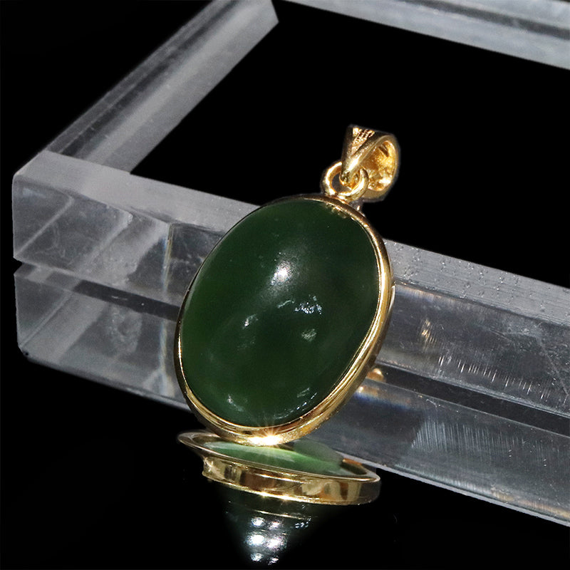 【割引不可】ペンダントトップ　ネフライト＜中国産＞　オーバル型　約14×18mm　silver925  [co-g2135]