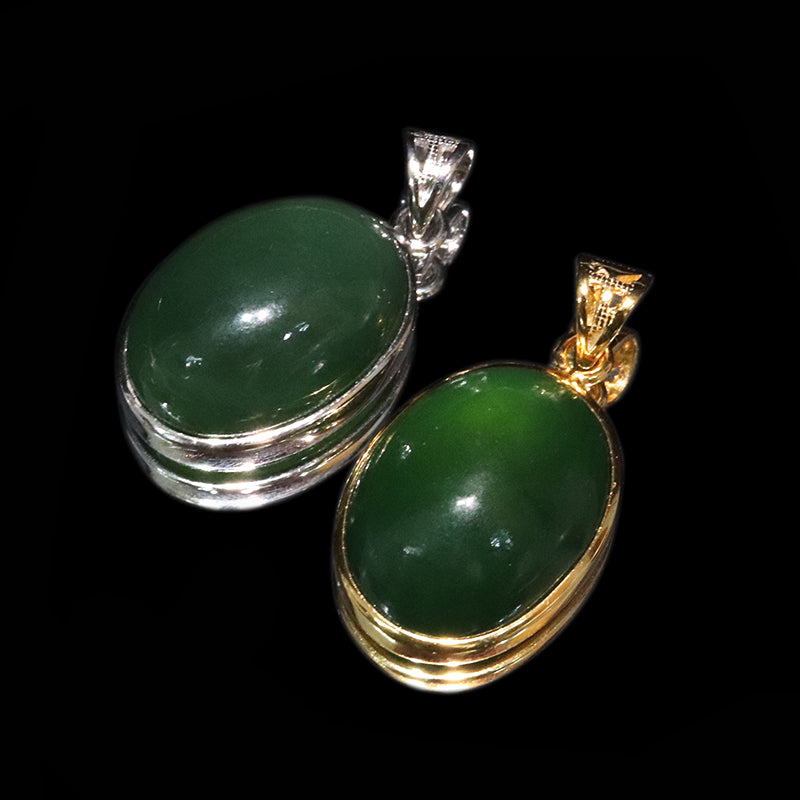 【割引不可】ペンダントトップ　ネフライト＜中国産＞　オーバル型　約14×18mm　silver925  [co-g2135]