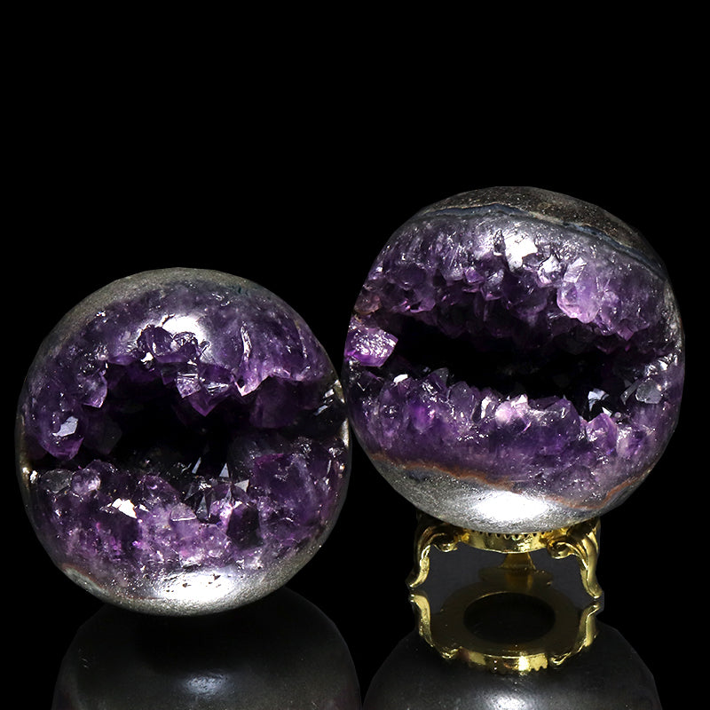 笑口アメジスト＜ウルグアイ産＞　丸玉　約直径5.3～9.4cm [co-g3269]