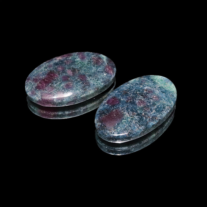 ルース　ルビーインカイヤナイト　オーバル型　約11～17mm×約21～31mm　ケース入り  [co-g2183]