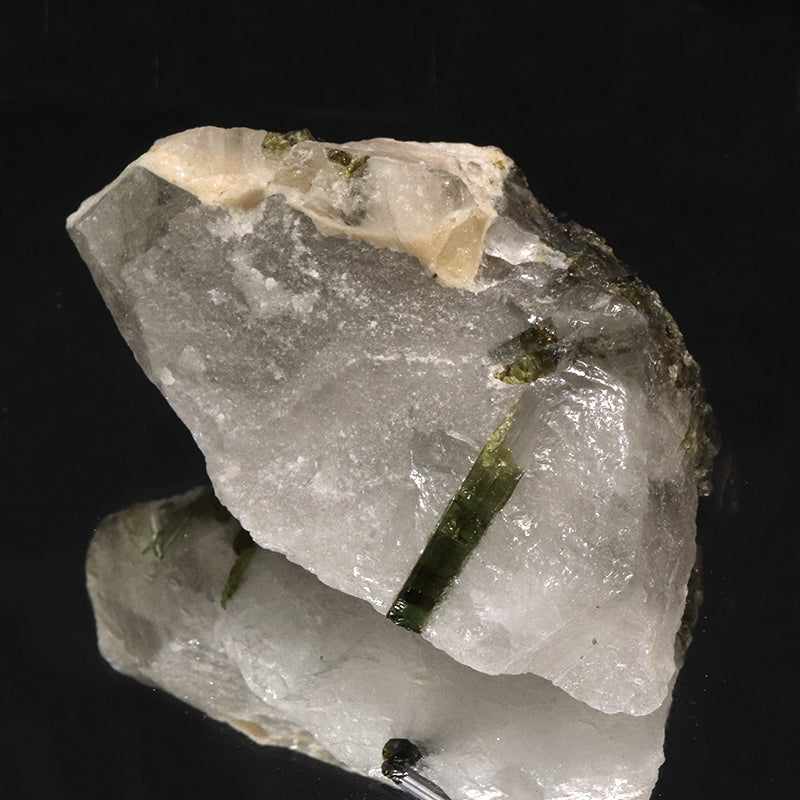 原石　トルマリンインクォーツ　ブラジル産　ランダム発送  [co-g2180]