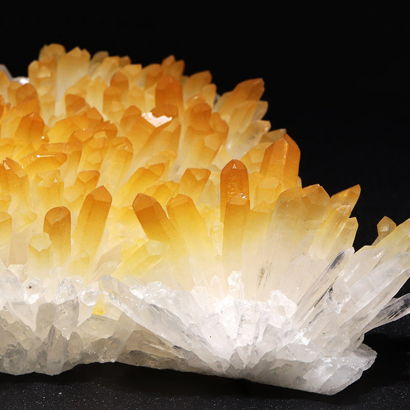 【動画】【一点物】クラスター　タンジェリンクォーツ　ミャンマー産 [co-g2188]