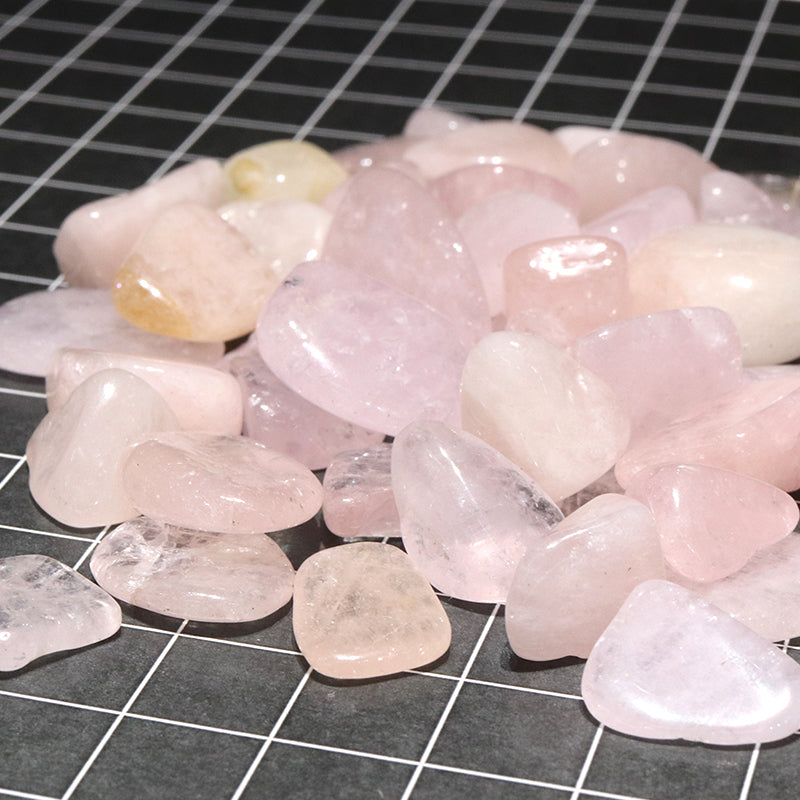 さざれ　モルガナイト＜ブラジル産＞　約1～2.5cm　約1kg  [co-g2199]