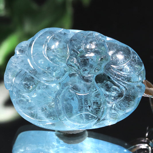 ペンダントトップ　アクアマリン＜ブラジル産＞　蝙蝠　約18.5×25mm　ステンレス製　シルバー  [co-g2202]