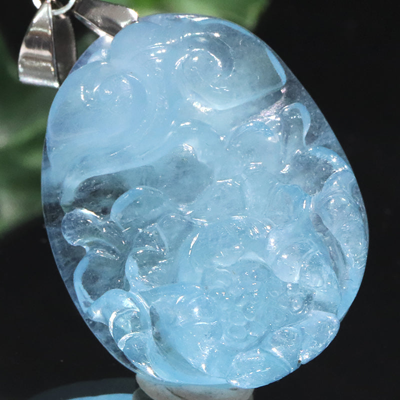 ペンダントトップ　アクアマリン＜ブラジル産＞　蓮　約22.9×28.2mm　ステンレス製　シルバー  [co-g2208]