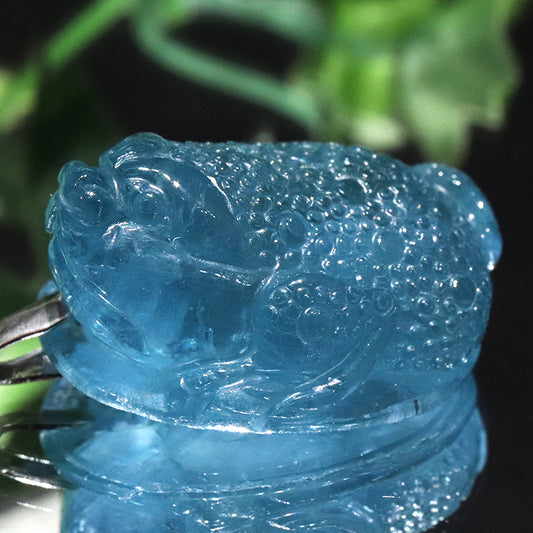 ペンダントトップ　アクアマリン＜ブラジル産＞　三本足蛙　約19.5×23.5mm　ステンレス製　シルバー  [co-g2205]