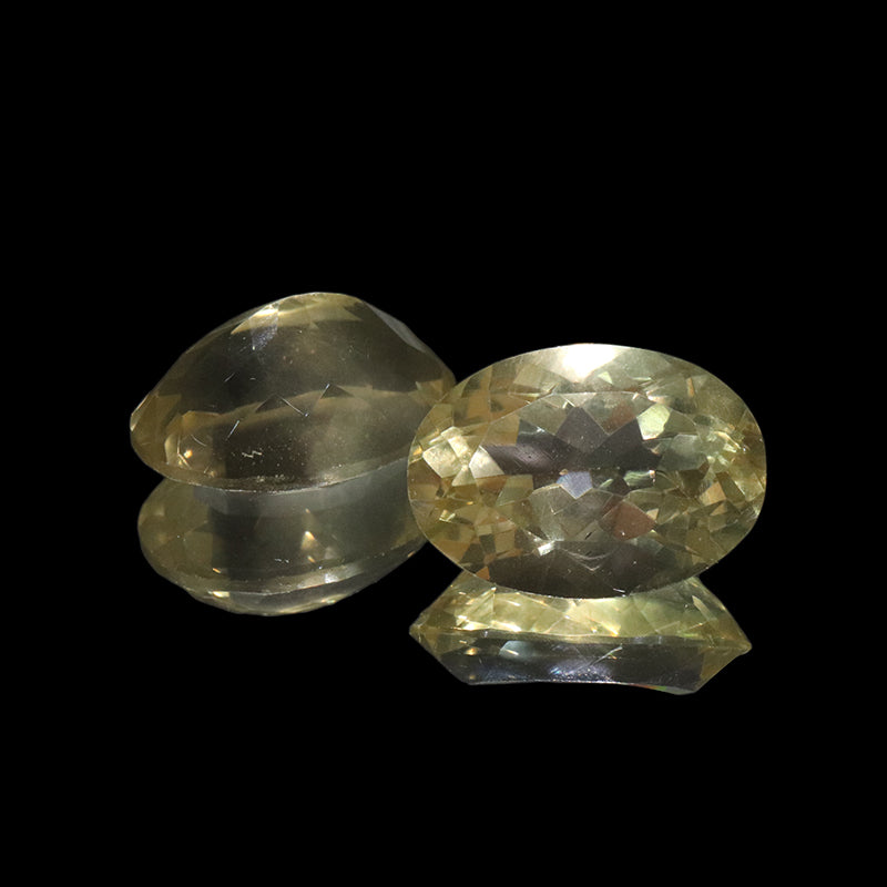 ルース　シトリン＜コンゴ産＞　オーバルカット　約13×18mm  [co-g2246]