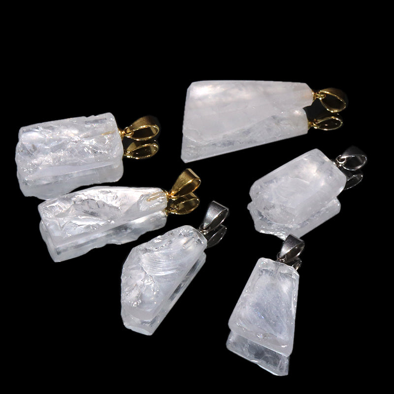 ペンダントトップ　ロッククリスタル＜マダガスカル産＞　　原石　 約10～18×約18～30mm　ステンレス製　ランダム発送 [co-g2235]