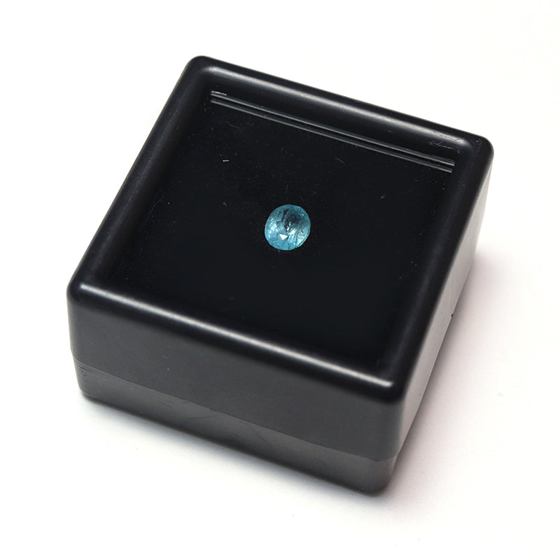 ルース　ユークレース＜コロンビア産＞　オーバルカット　約0.3ct 　証明書付き　 ケース付き[co-g1393]