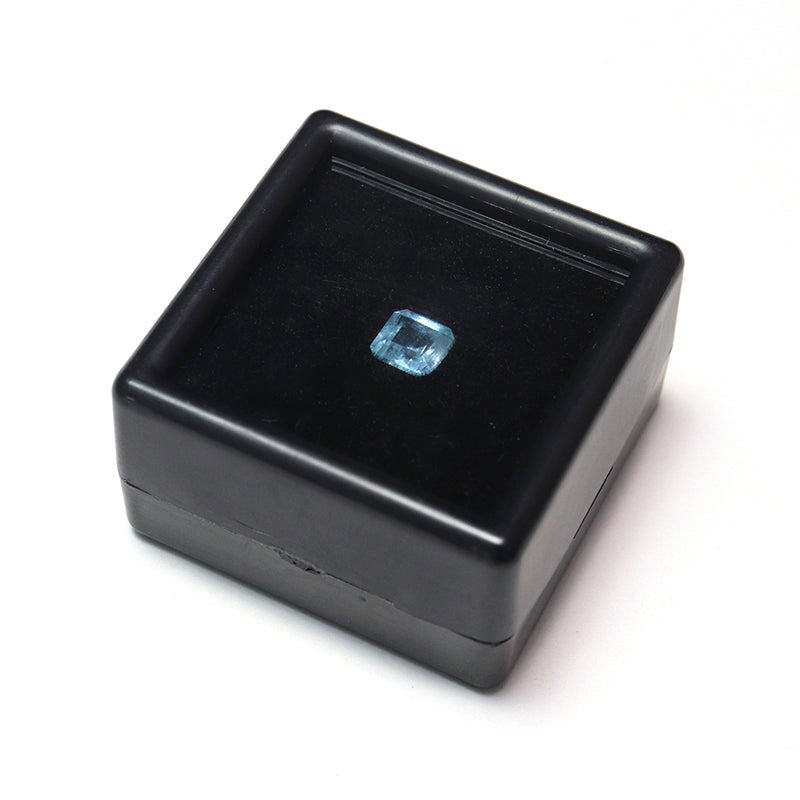 ルース　ユークレース＜コロンビア産＞　スクエアカット　約0.5ct  　証明書付き　 ケース付き[co-g1395]