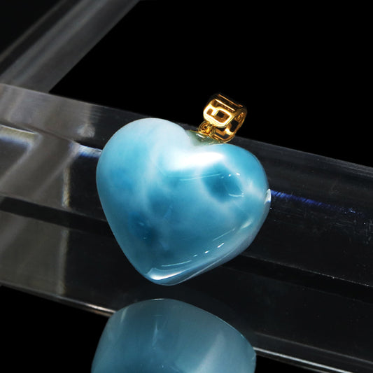 ペンダントトップ　ラリマー＜ドミニカ産＞　ハート型　約13.5×12.5mm　K18　ゴールド [co-g1389]