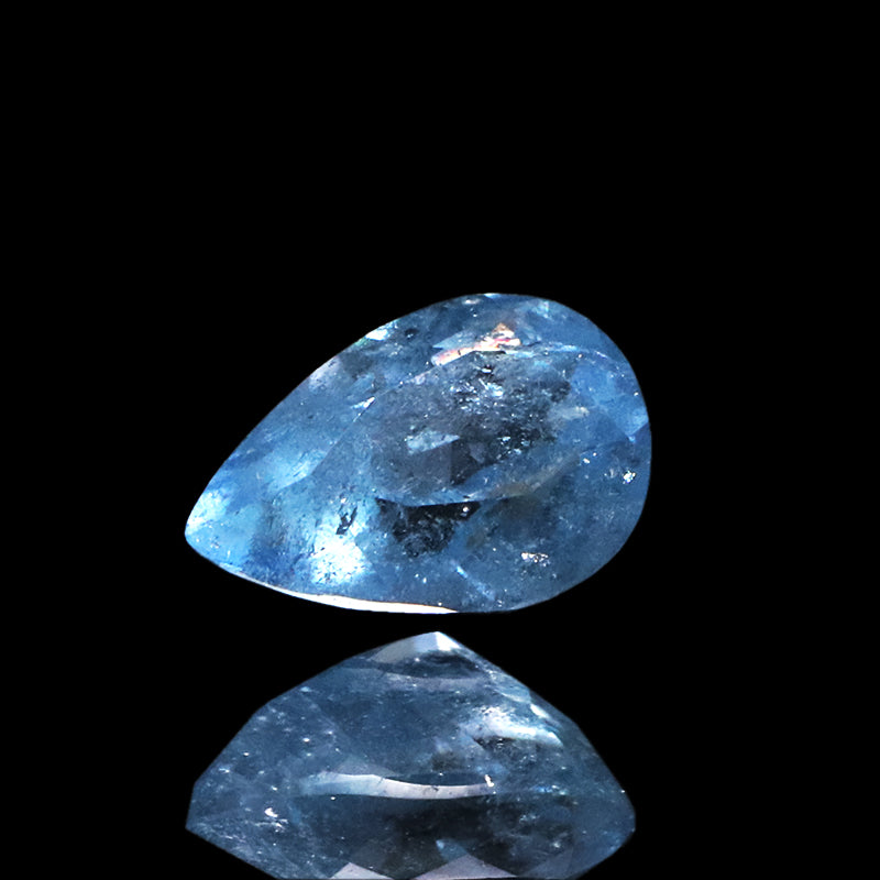 ルース　ユークレース＜コロンビア産＞　ドロップカット　約0.4ct 　証明書付き　 ケース付き[co-g1392]