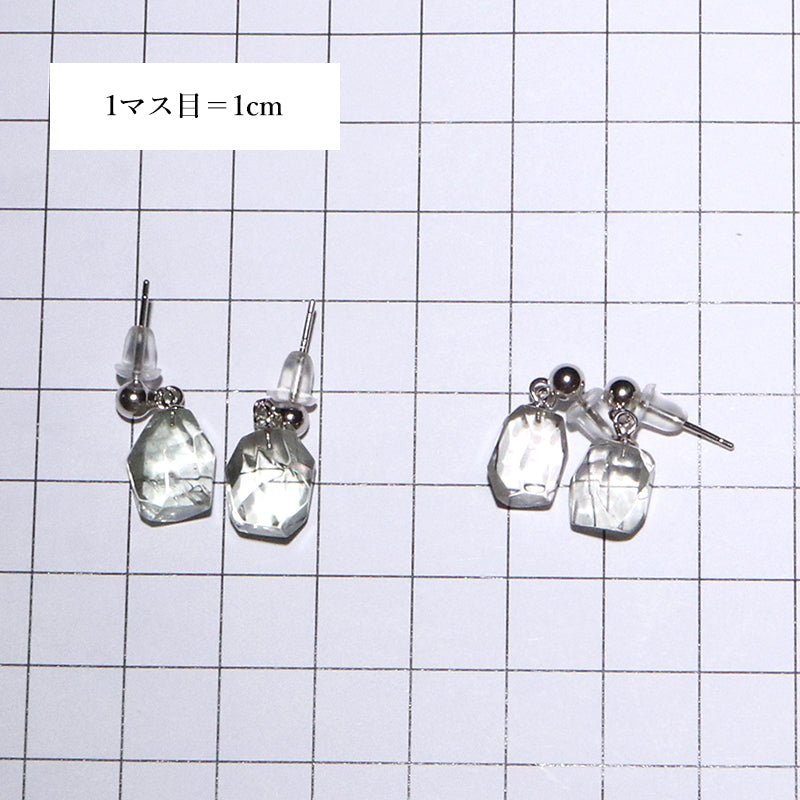 グリーンアメジスト＜ブラジル産＞　カット　約8mm　突き刺し型　ピアス　Silver925　シルバー  [co-g2812]