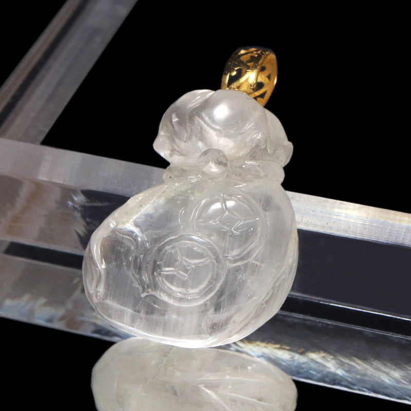 【一点物】ペンダントトップ　ニードルイントパーズ＜ブラジル産＞　宝袋×古銭　約17mm×約21mm　K18　ゴールド [co-g1439]