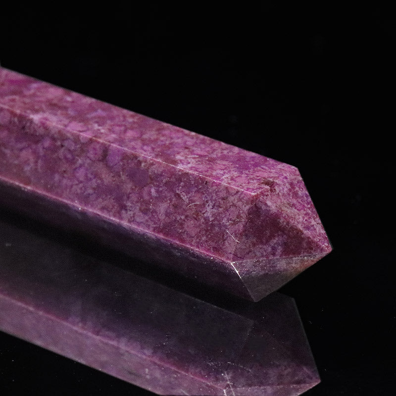 スギライト＜南アフリカ産＞　ハンドカット　約9.5×46mm　ペンダントトップ  [co-g2336]