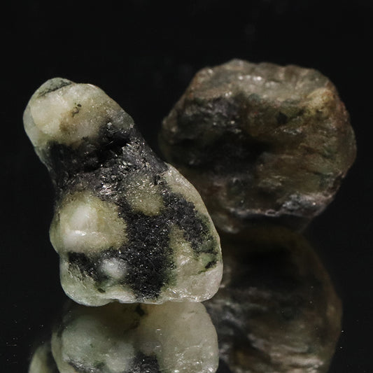 原石　フェナカイト＆エメラルド　共生鉱　ブラジル産　約21～22ct　[co-g1477]