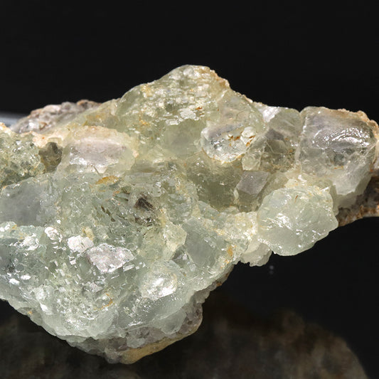 グリーンフローライト＜中国産＞　原石　約94.2×75.6×75.1mm [co-g2347]