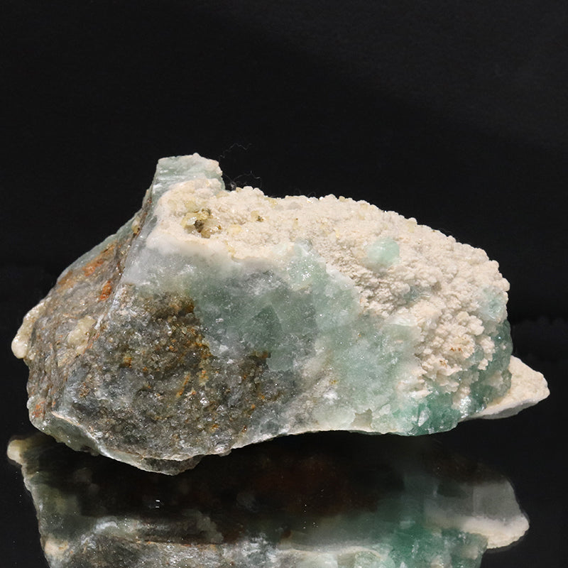 グリーンフローライト＜中国産＞　原石　約104.4×52.5×82.8mm [co-g2346]