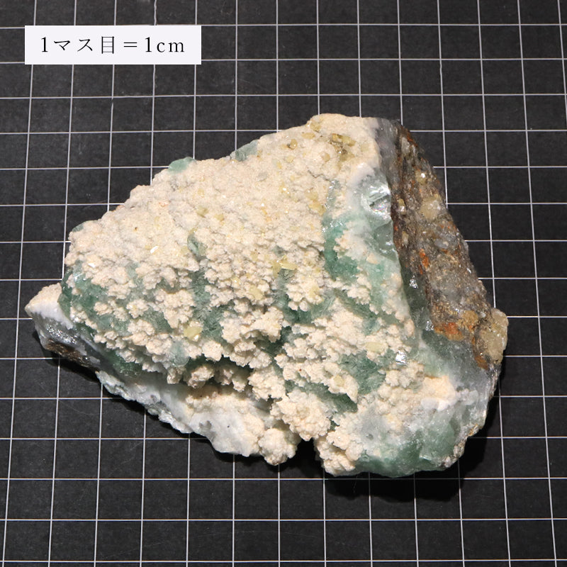 グリーンフローライト＜中国産＞　原石　約104.4×52.5×82.8mm [co-g2346]