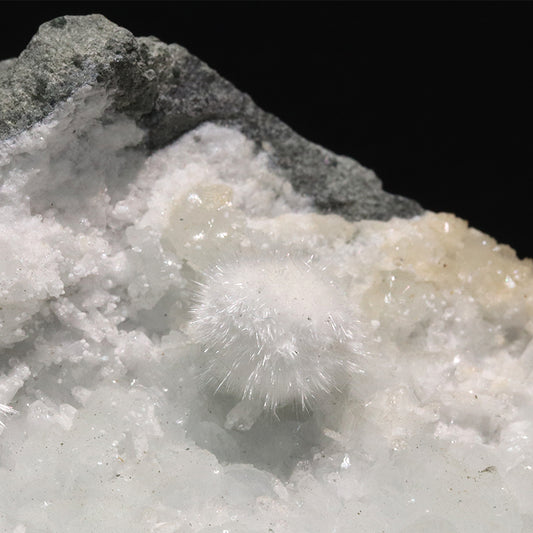 オケナイト(オーケン石)＜インド産＞　原石　約96×61.3×41mm [co-g2348]