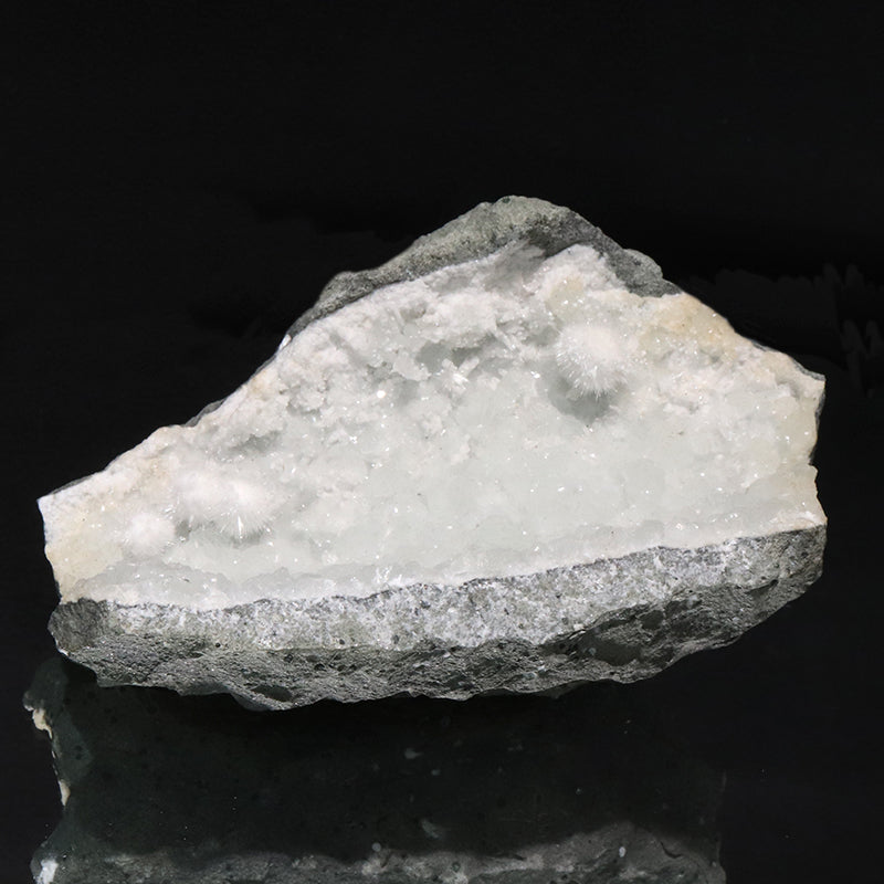 オケナイト(オーケン石)＜インド産＞　原石　約96×61.3×41mm [co-g2348]