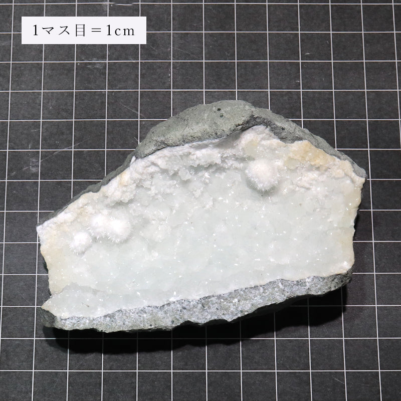 オケナイト(オーケン石)＜インド産＞　原石　約96×61.3×41mm [co-g2348]